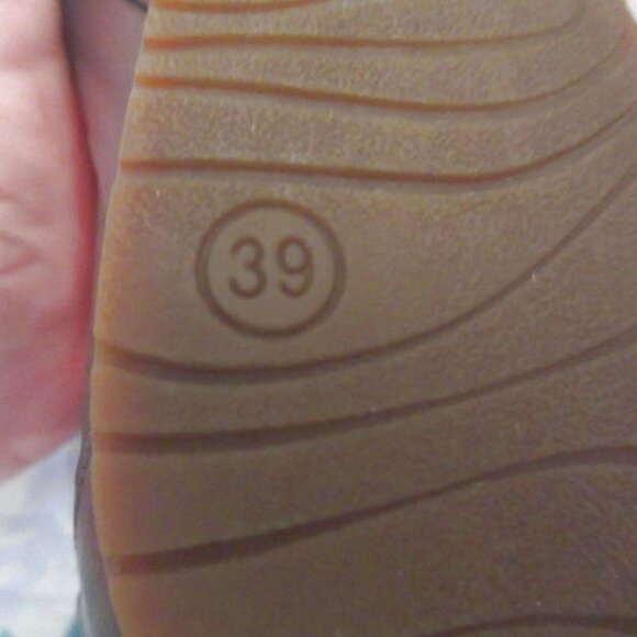 Dansko Vivian Gladiator Sandals Size 39 9 Black Leather Comfort Flat Open Toe - Picture 11 of 12